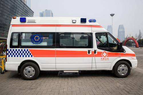武冈市救护车出租